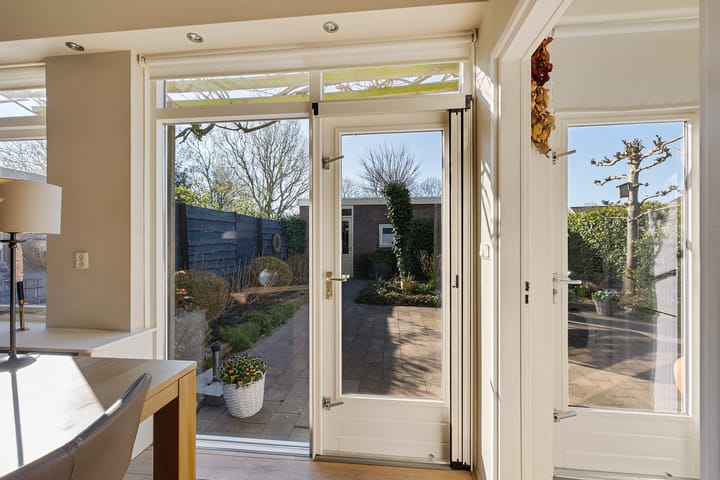 Foto 17 van Beatrixstraat 2