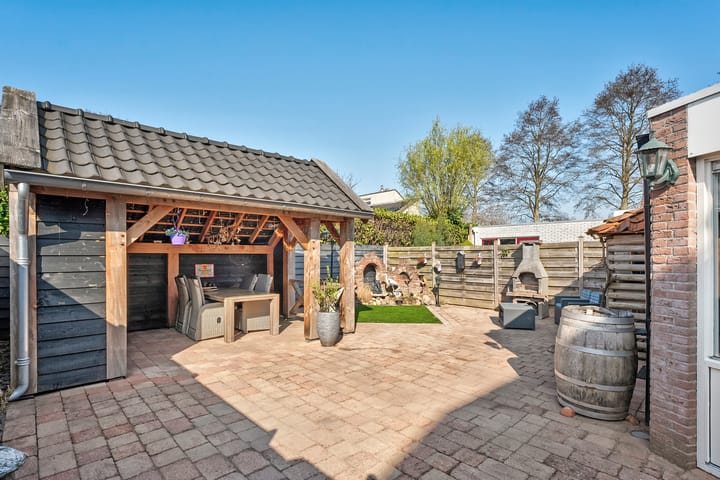 Foto 42 van Madeliefje 3