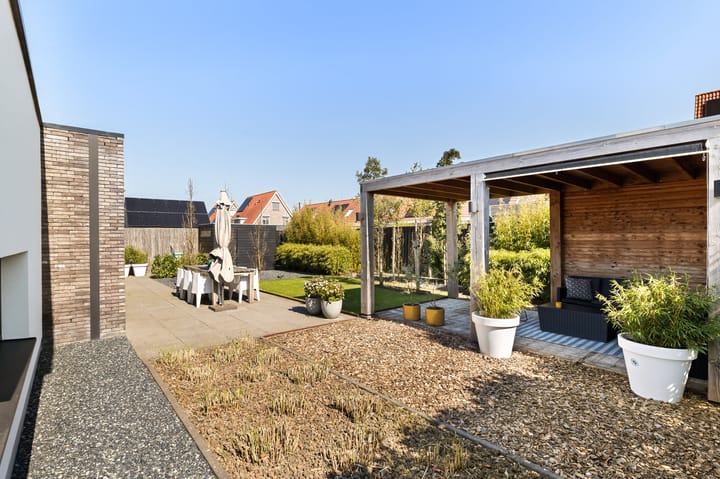 Photo 48 of Begoniastraat 8