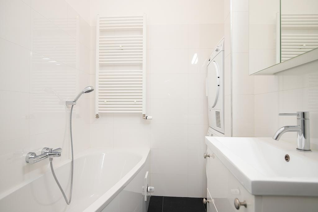 Foto 8 van Johannes Vermeerplein 18-2