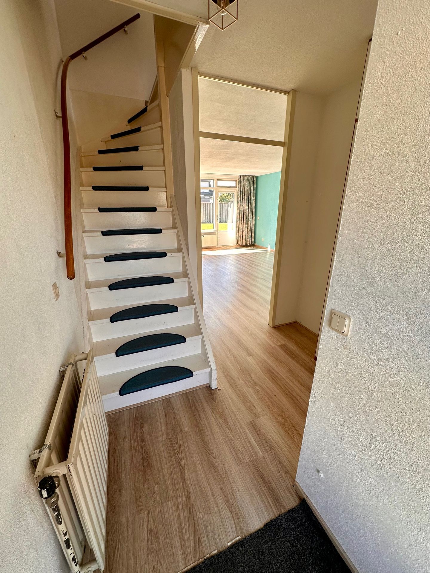 Foto 10 van Hermelijnhof 4