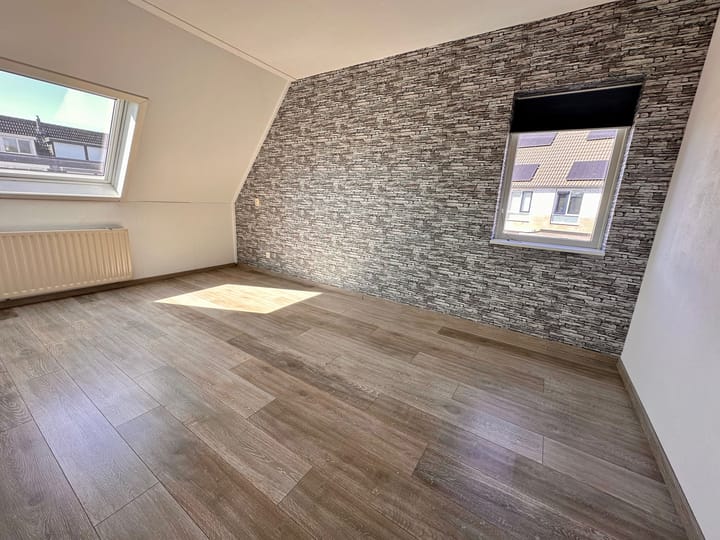 Foto 16 van Hermelijnhof 4