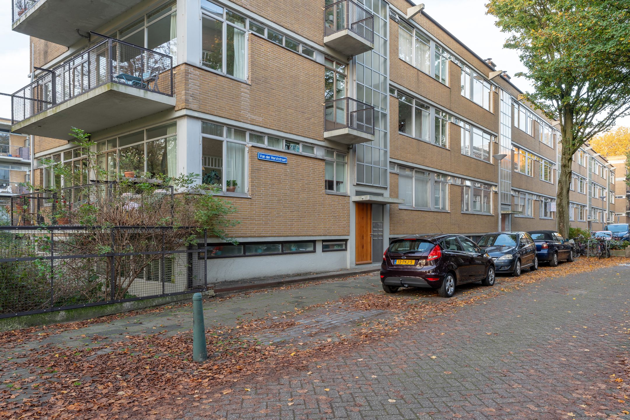 Foto 3 van Van der Horststraat 13-E