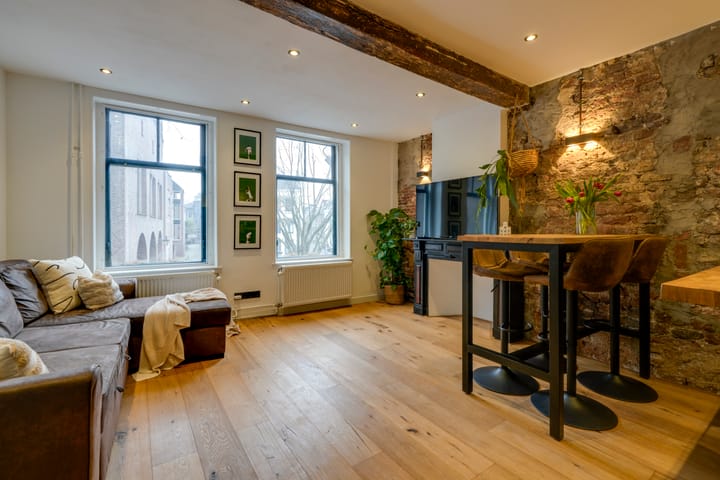 Photo 21 of Breedstraat 59