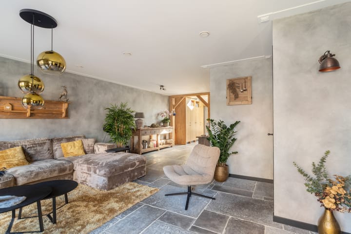 Photo 6 of Wim Kanlaan 36