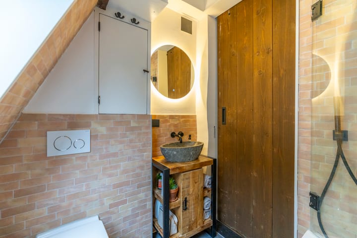 Photo 40 of Breedstraat 59