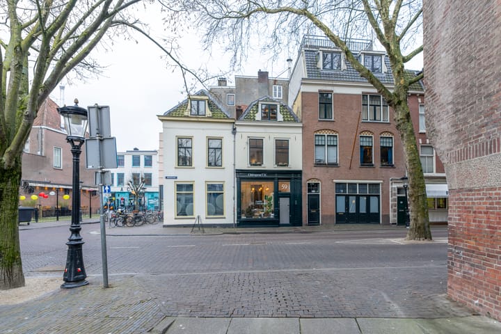 Photo 42 of Breedstraat 59
