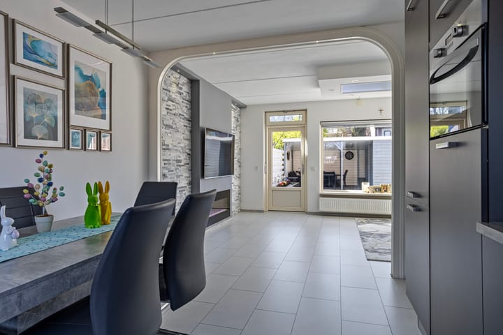 Foto 15 van Cornelis Dopperstraat 128