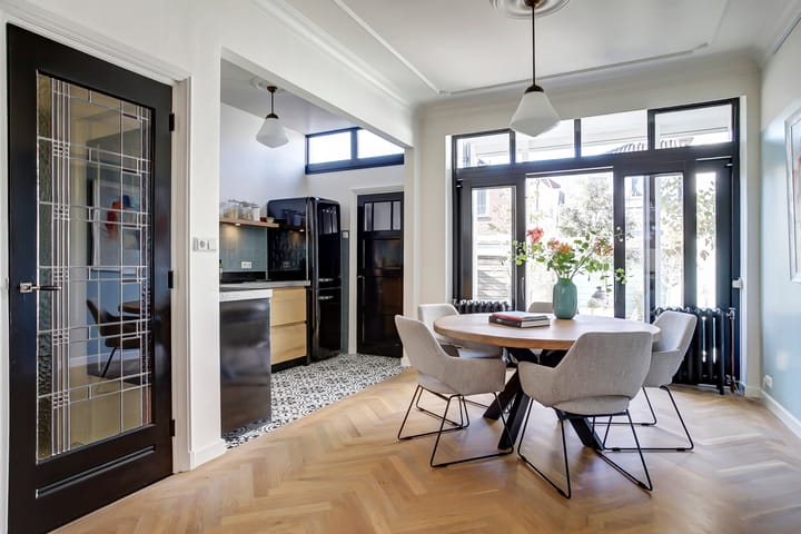 Foto 4 van Spoorstraat 81