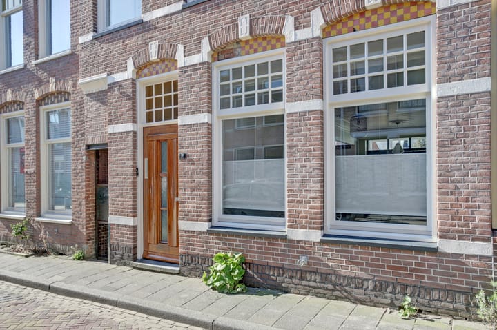 Foto 47 van Spoorstraat 81