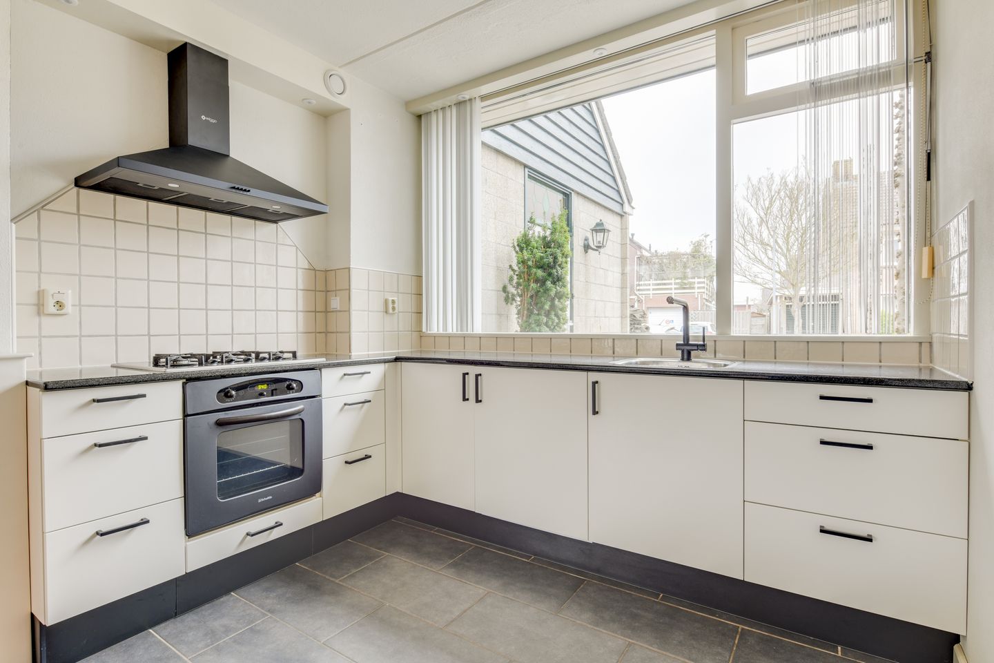 Photo 4 of Driesprong 9