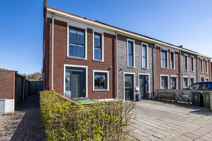 Foto 2 van Van Eyckstraat 135