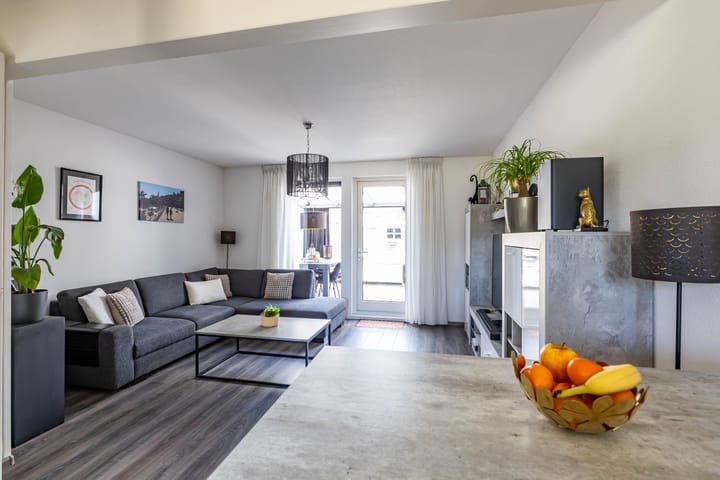 Foto 3 van Van Eyckstraat 135