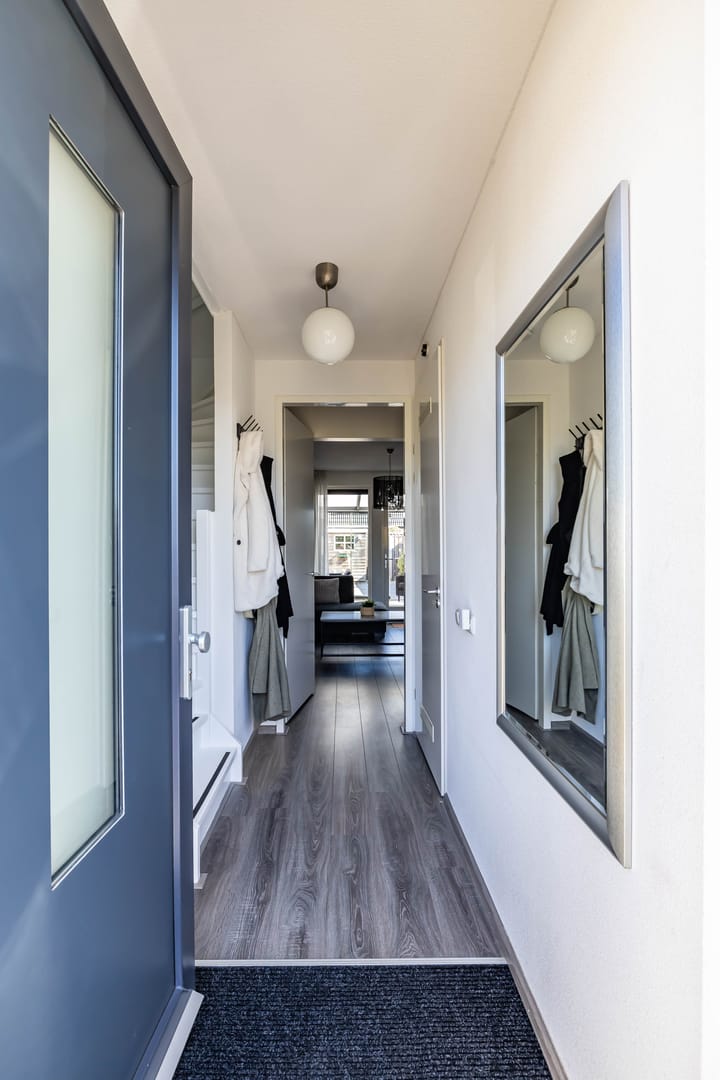 Photo 6 of Van Eyckstraat 135