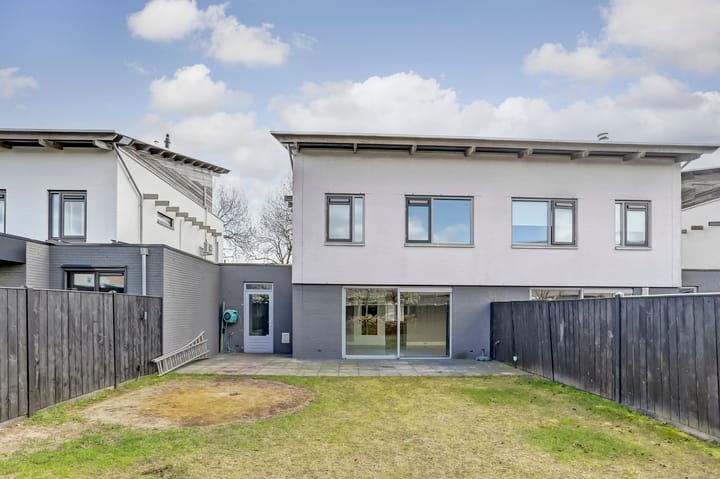 Foto 2 van Fluitenkruid 32