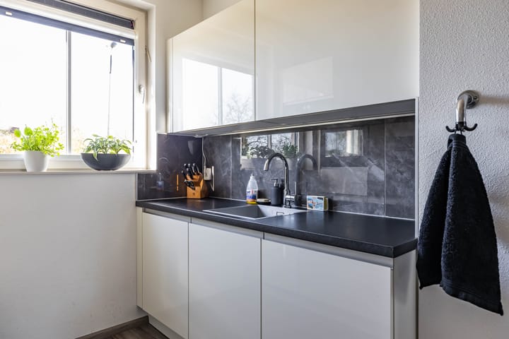 Photo 17 of Van Eyckstraat 135