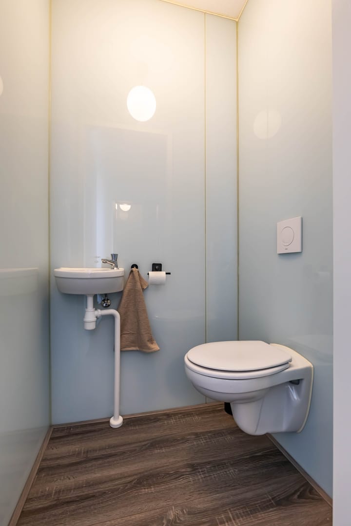 Photo 25 of Van Eyckstraat 135