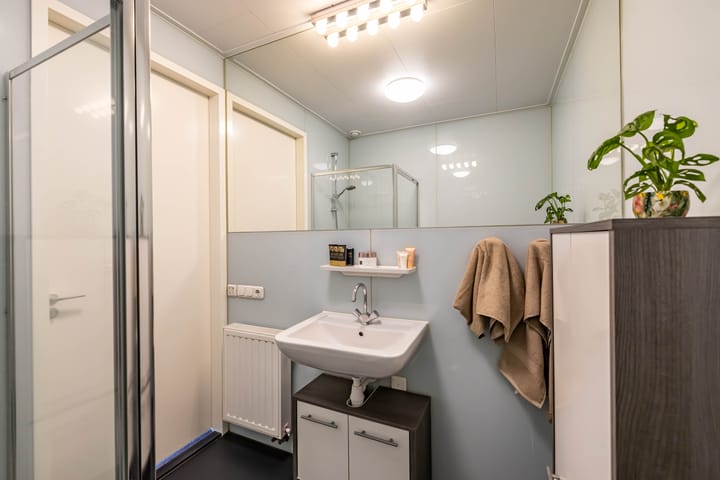 Photo 31 of Van Eyckstraat 135