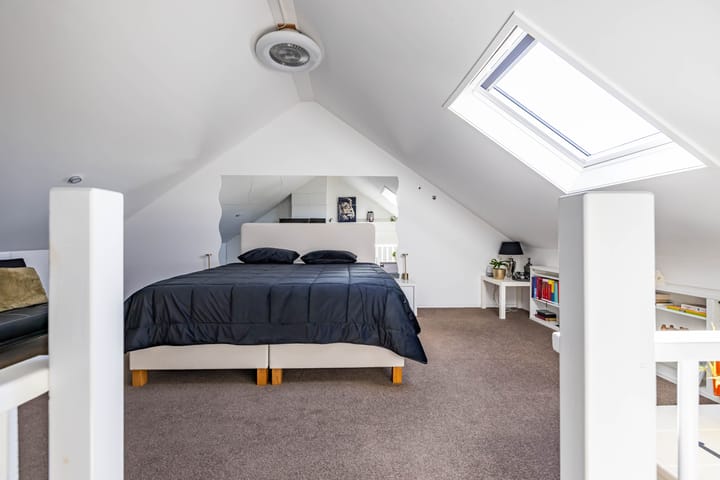 Photo 37 of Van Eyckstraat 135