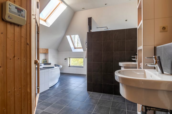 Foto 26 van Mouwewei 12