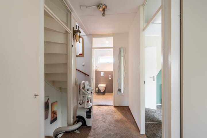 Foto 18 van Burgemeester Honnerlage Gretelaan 381