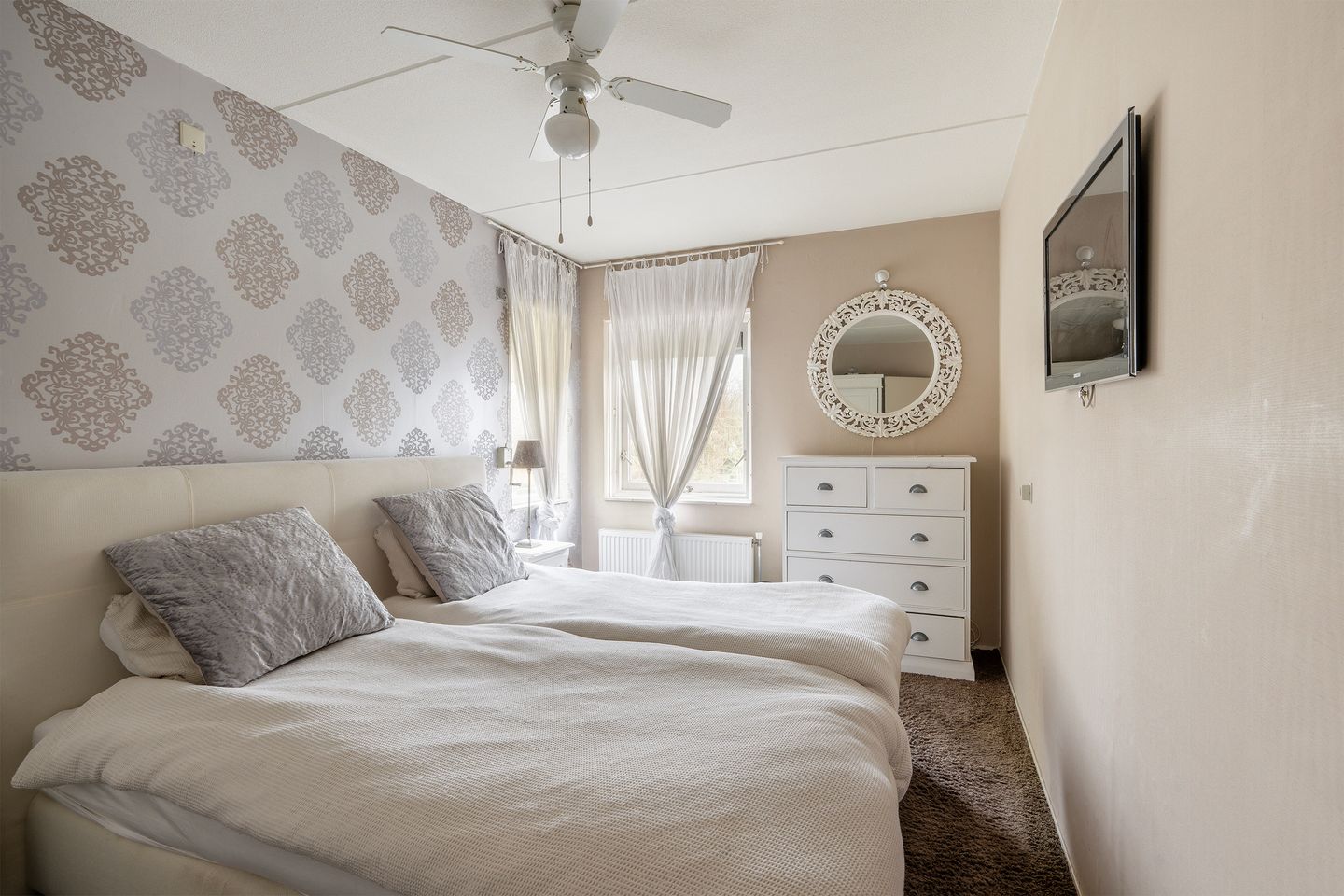 Foto 20 van Burgemeester Honnerlage Gretelaan 381