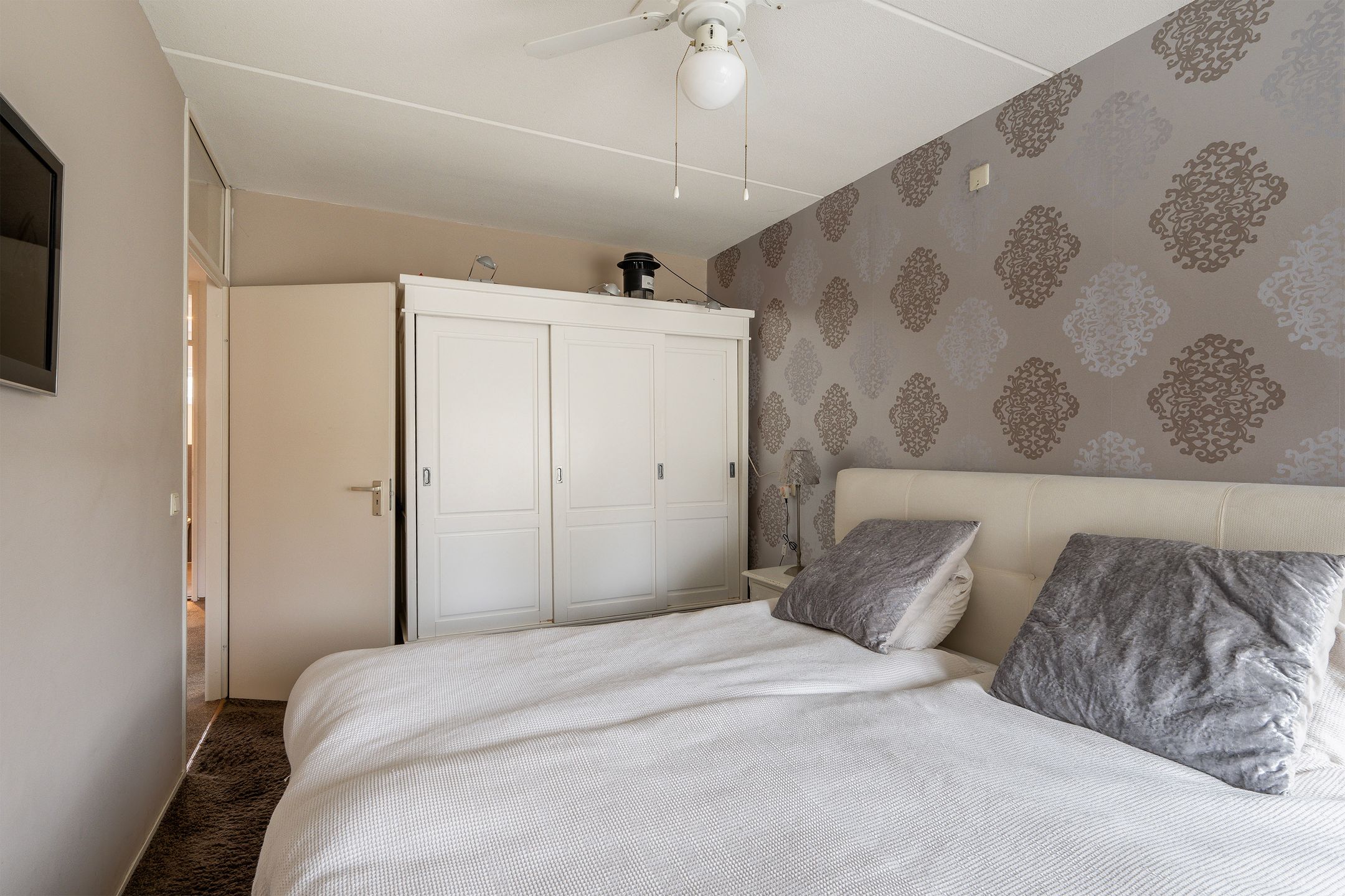 Foto 21 van Burgemeester Honnerlage Gretelaan 381