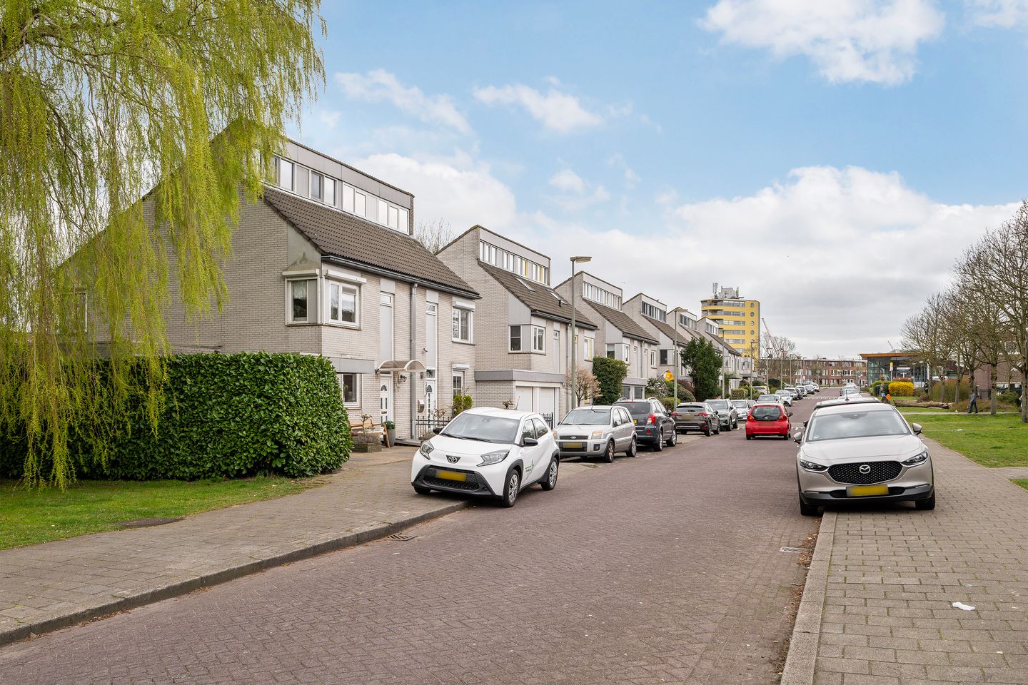 Foto 34 van Burgemeester Honnerlage Gretelaan 381