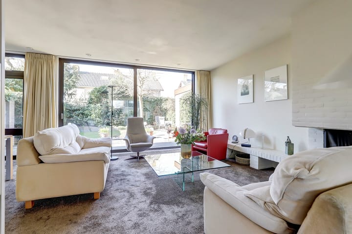 Photo 2 of Graaf van Hornestraat 16