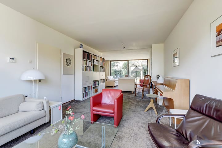 Photo 4 of Graaf van Hornestraat 16