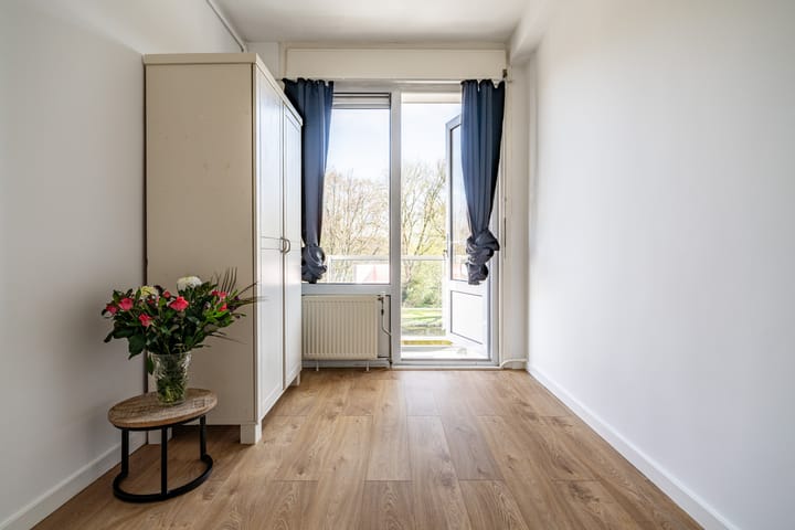 Photo 23 of Spinozalaan 61