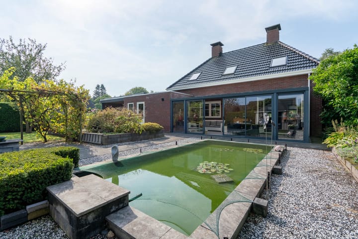 Foto 3 van Vijverlaan 12