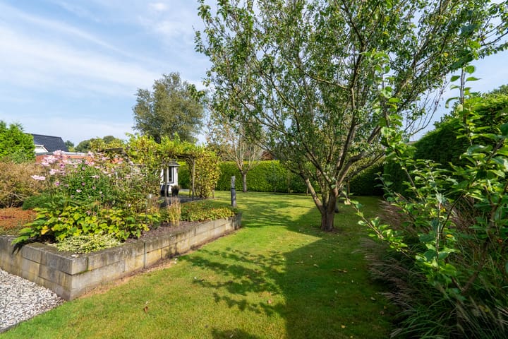 Foto 45 van Vijverlaan 12