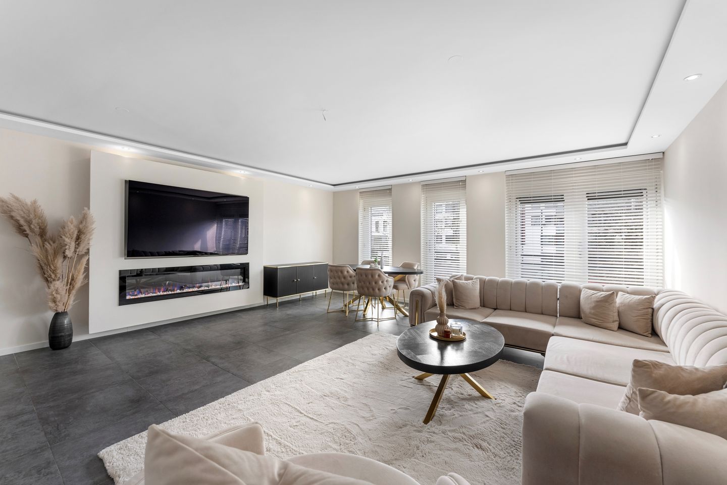 Avenue Carnisse 97 main image