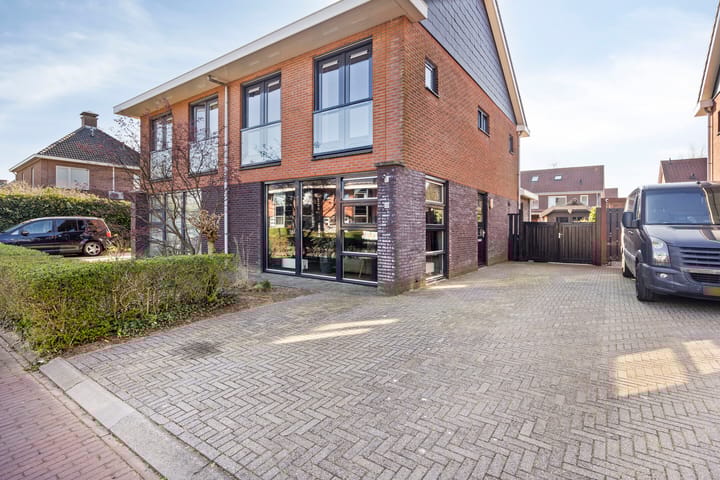 Foto 35 van Parnassia 23