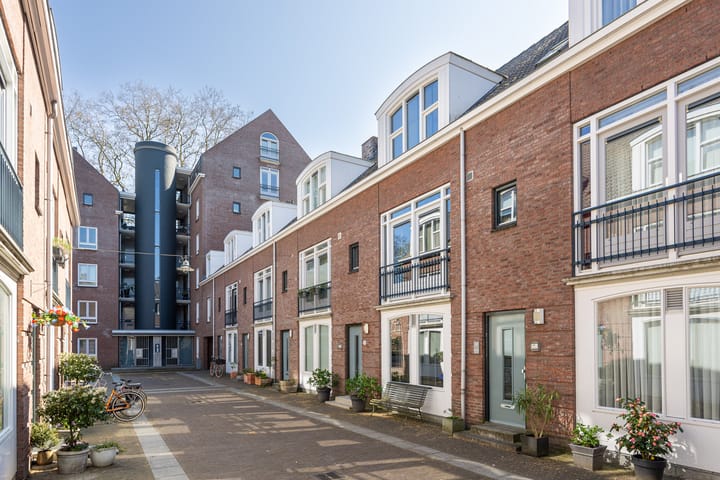 Foto 46 van Water en Vuurplein 10