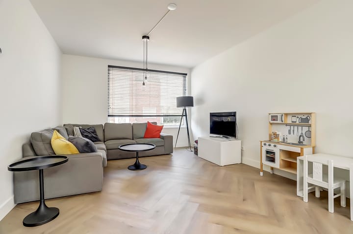 Photo 3 of Burgemeester de Grauwstraat 44