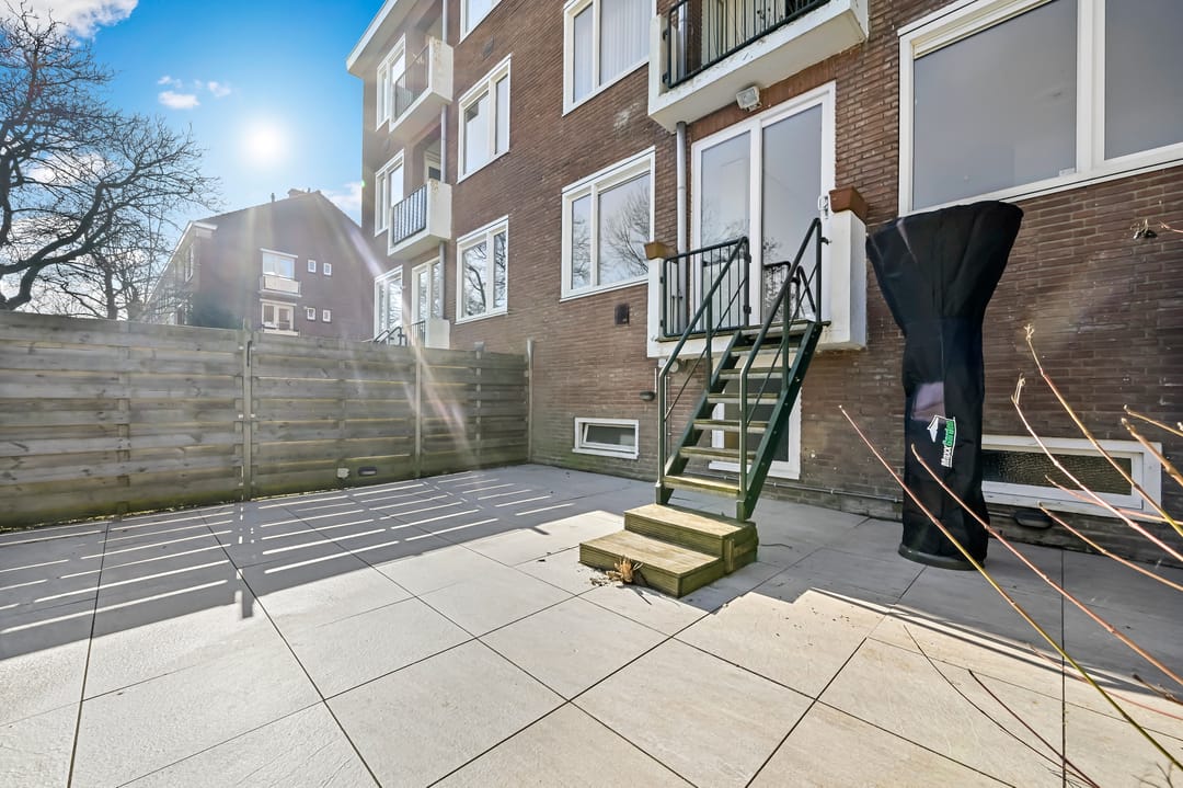 Photo 17 of Albert Verweystraat 186