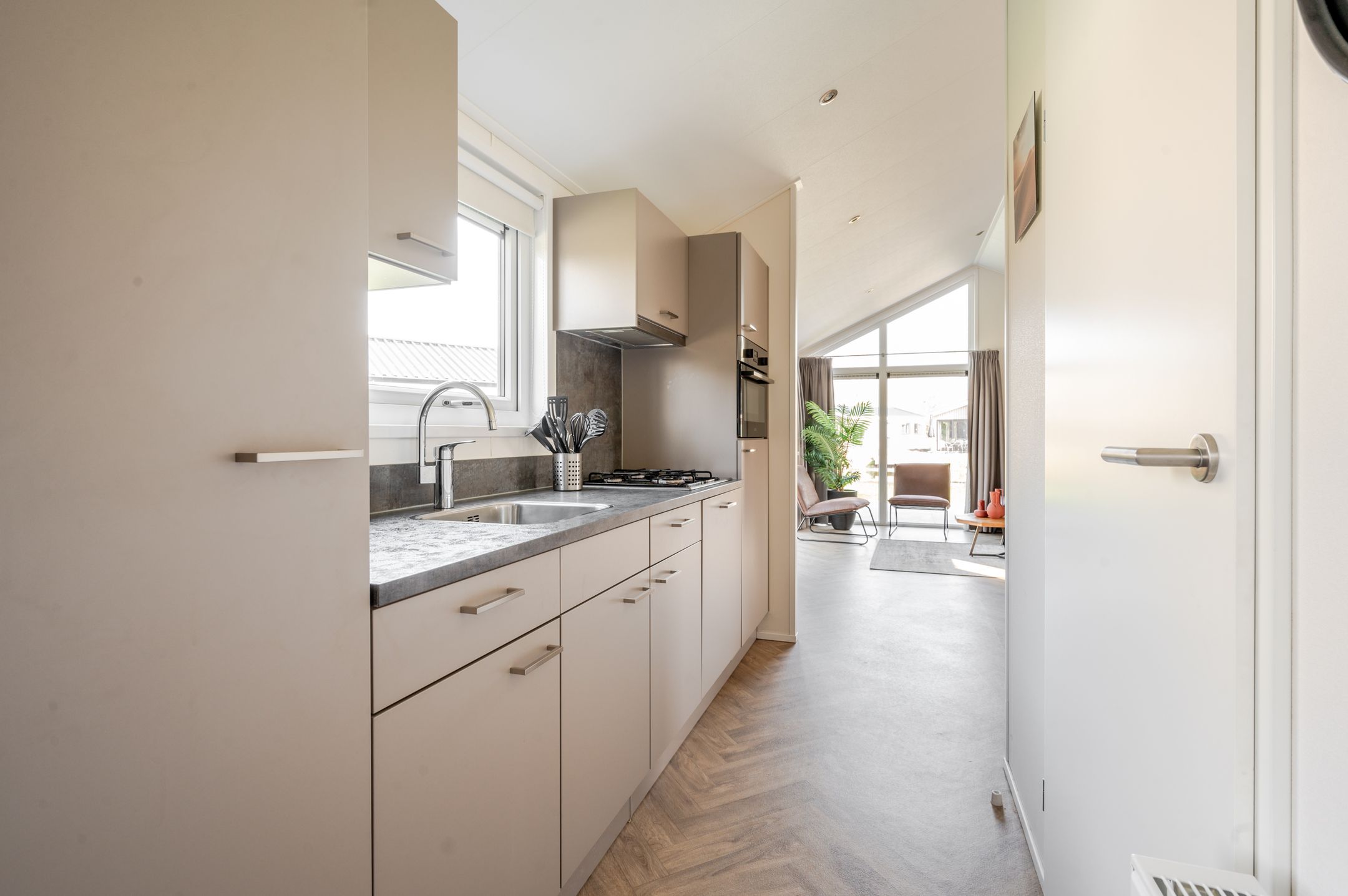 Foto 9 van Spijkweg 15-P438