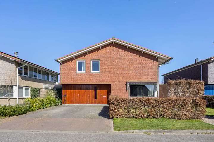 Foto 1 van Holzik Es 3