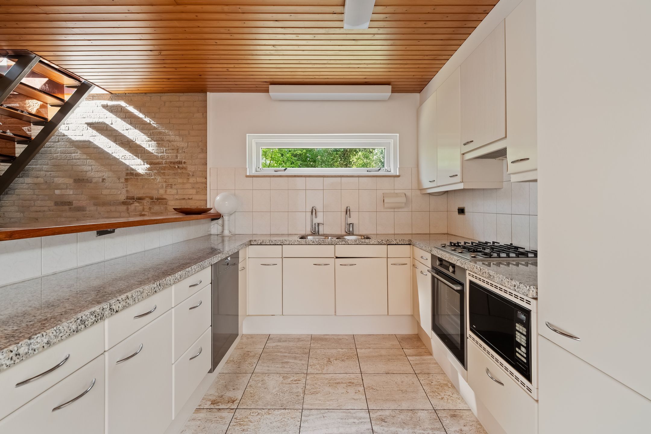 Foto 15 van Prins Hendrikweg 12