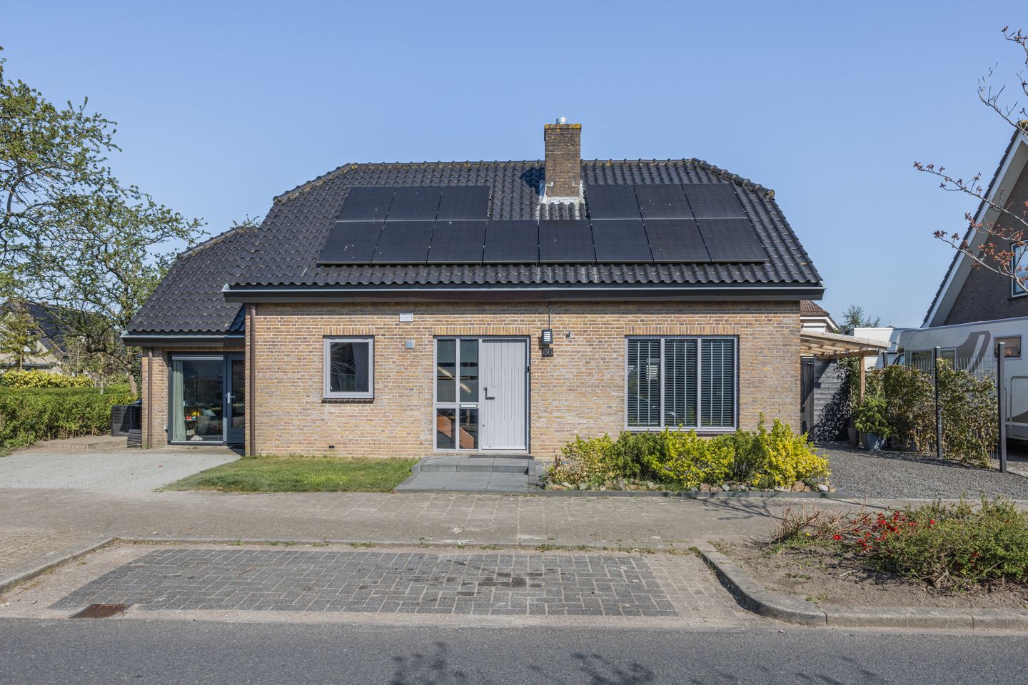 Huis te koop: Marshalllaan 36 3223 TK Hellevoetsluis [Funda]