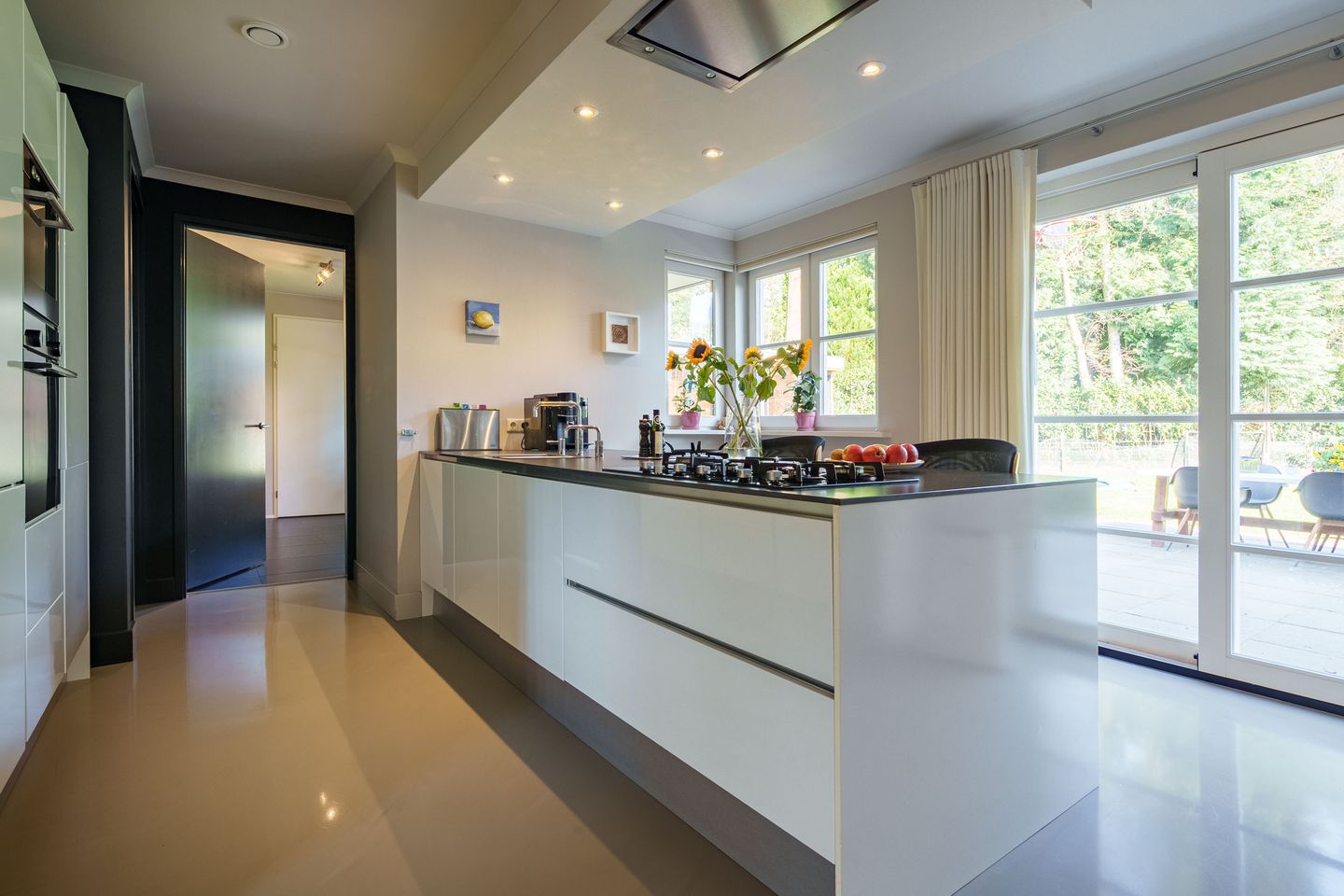 Foto 10 van Heinrich Witteweg 6-C