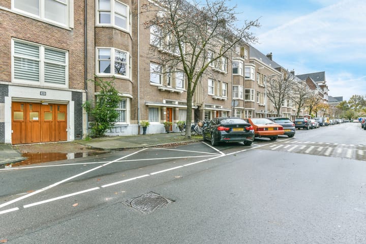 Photo 2 of Rubensstraat 102