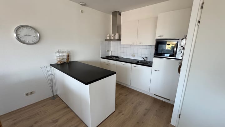 Foto 18 van Nassaustraat 68-B