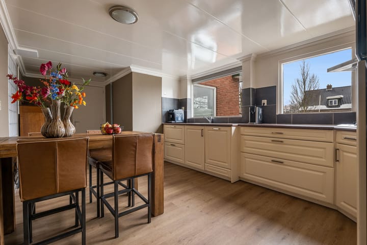 Foto 3 van Hoofdweg 80