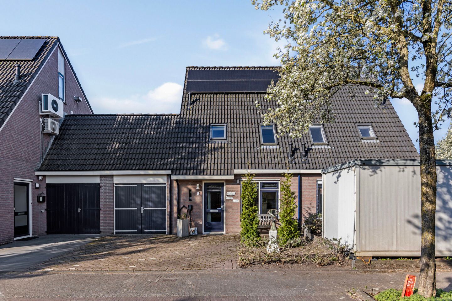 Photo 1 of de Garde 6