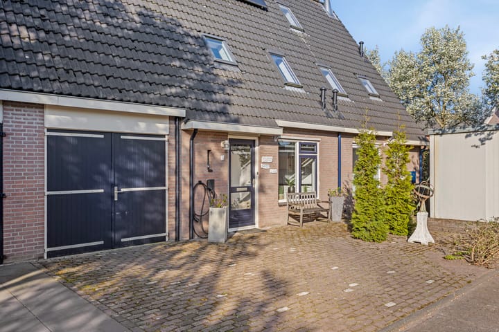 Photo 4 of de Garde 6