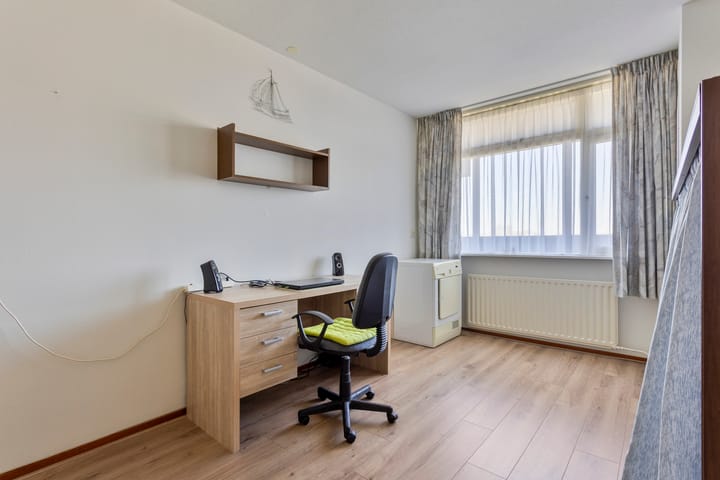 Foto 15 van Peter van Anrooylaan 314