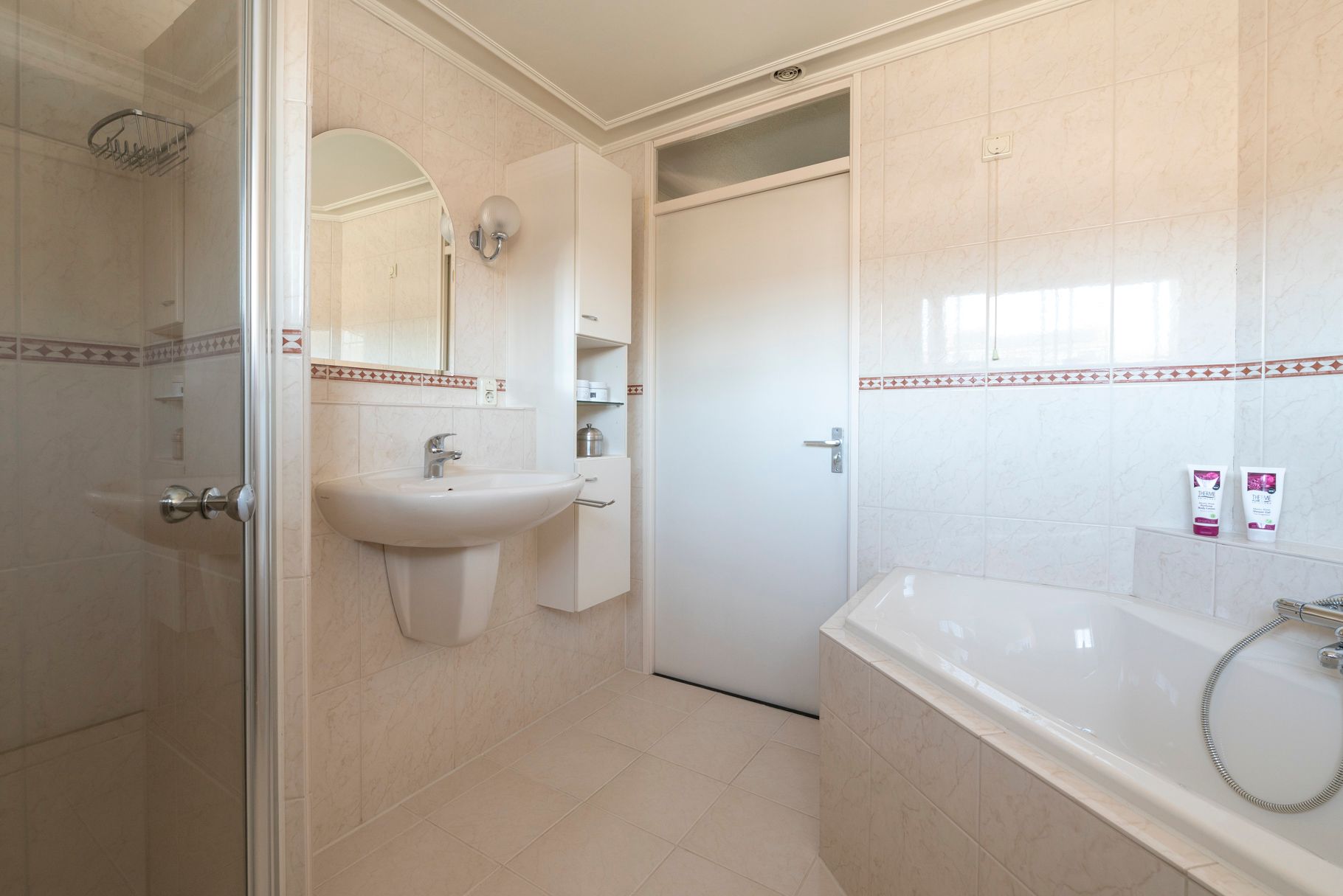 Photo 24 of Waagmeestershoeve 214